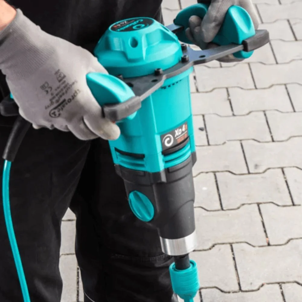 Collomix Xo4-R Variable Speed Handheld Mixer - Image 3