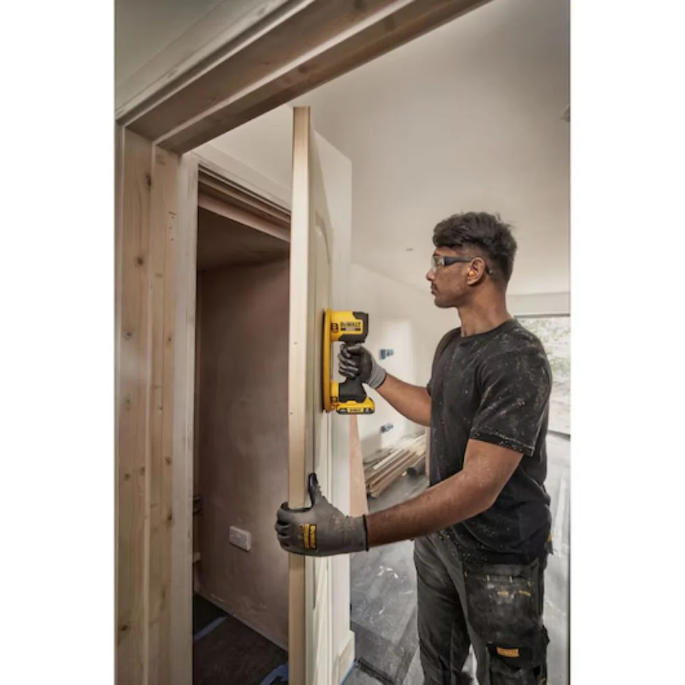 Dewalt 20V MAX GRABO Lifter - Image 12