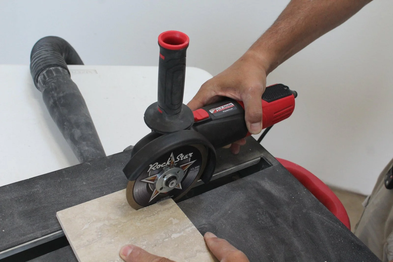 RTC Products 5" Variable Speed 110V Angle Grinder - Image 2