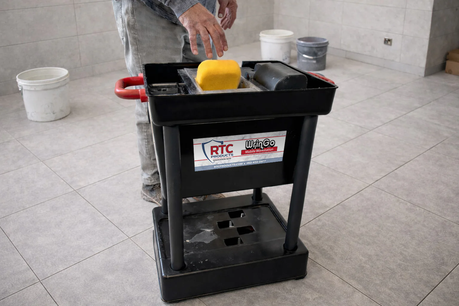 RTC Products WrinGo Mobile Workstation - Image 2